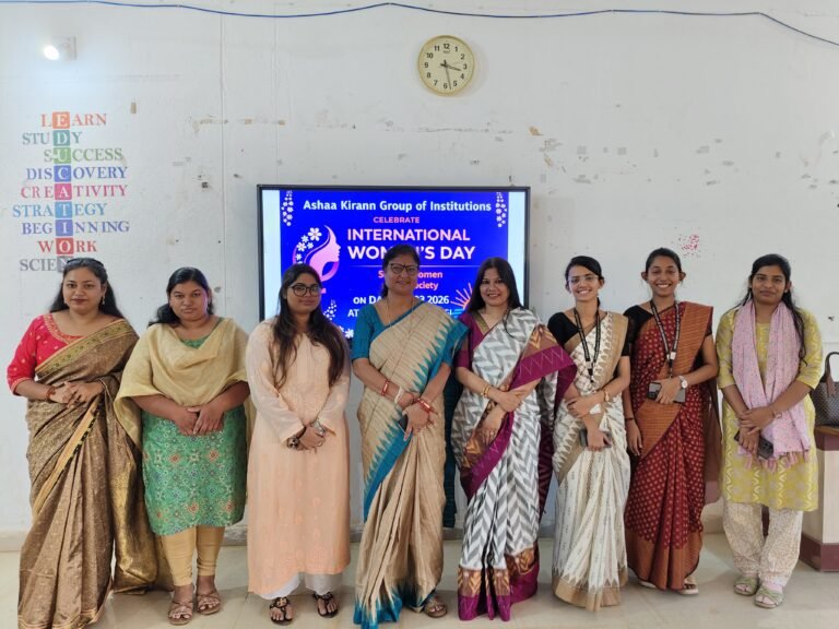 WhatsApp Image 2026-03-09 at 23.51.29