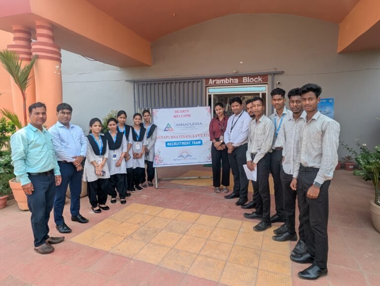 WhatsApp Image 2026-04-18 at 13.25.35 (1)